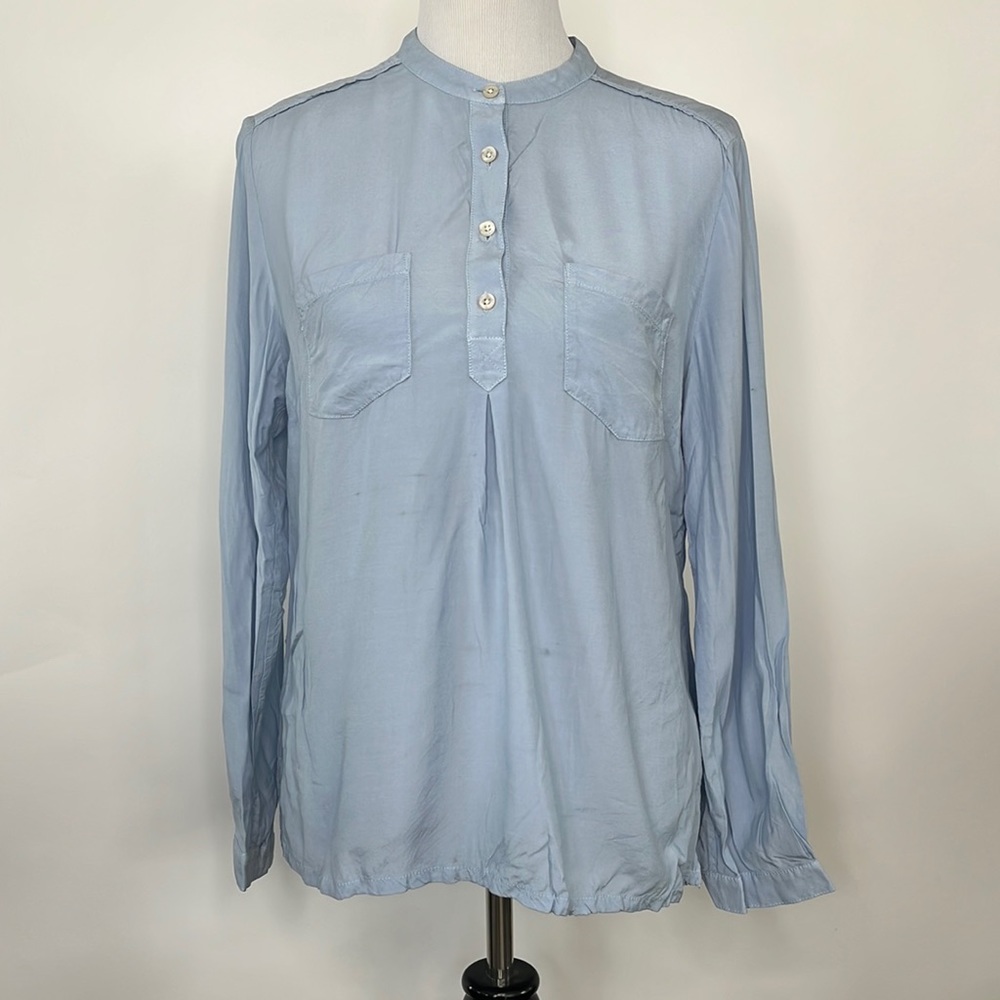 TOMMY BAHAMA RELAXED FIT TOP
